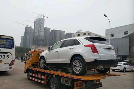 黑龙江高速公路24小时拖车服务公司_补车胎